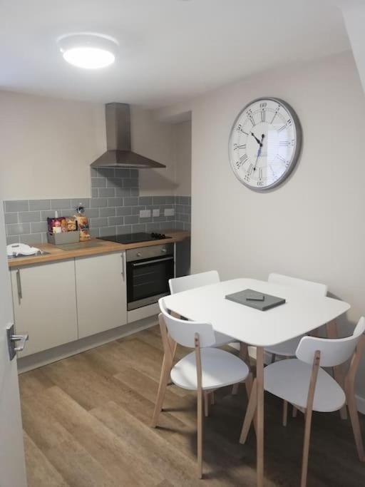 Apartamento Siop Iwan A Menna Caernarfon Exterior foto